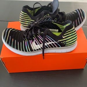 Nike Free RN FLYKNIT running shoes